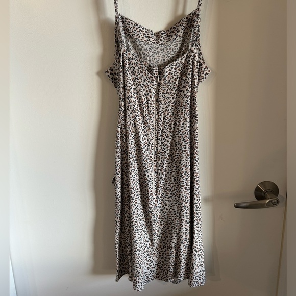 Abercrombie cheetah leopard print mini wrap dress - size M - Picture 2 of 7